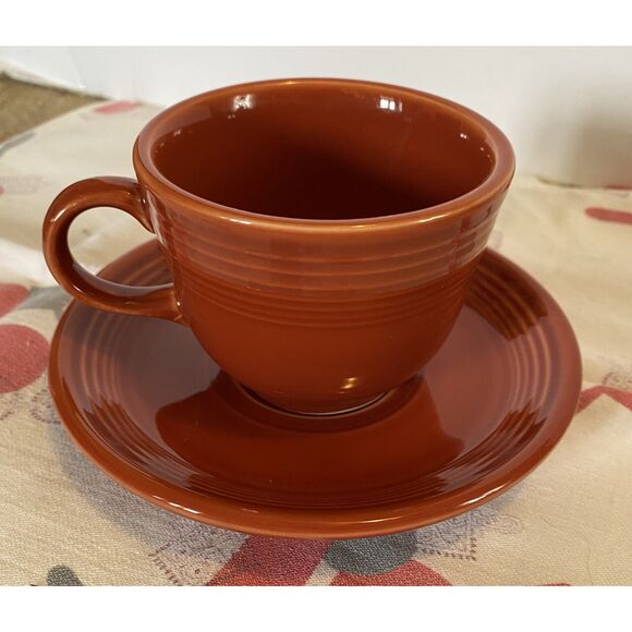 Fiestaware Retired Paprika Classic Teacup & Saucer - Picture 1 of 6
